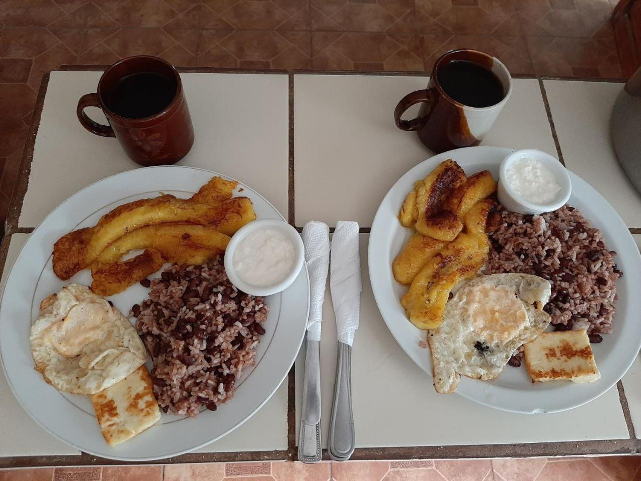 Ometepe House Bed & Breakfast Moyogalpa Exterior foto